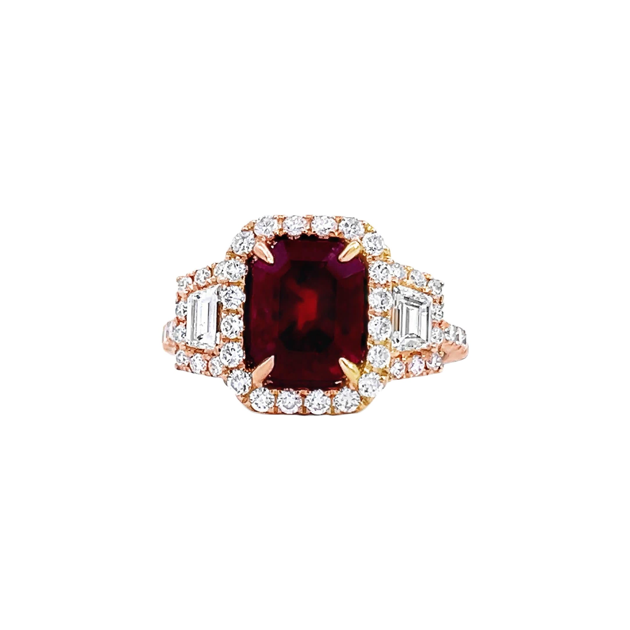 Bague élégante en rubis et diamants