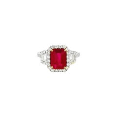 Stunning Ruby and Diamond Ring