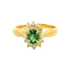 Elegante anello in oro e pietre preziose