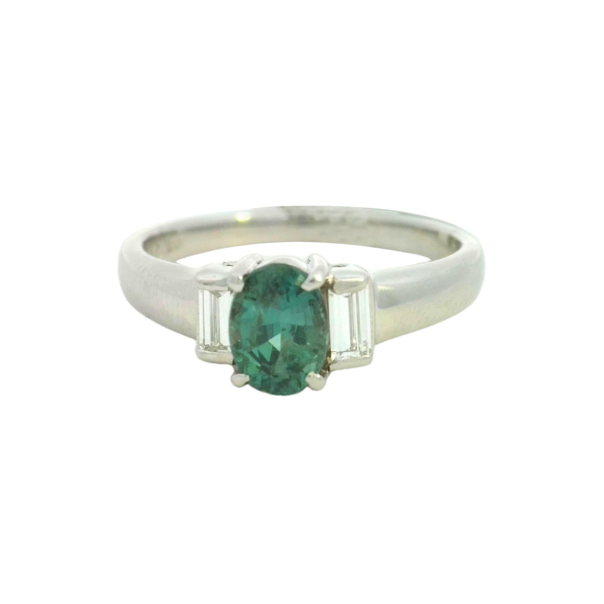 Elegant Oval Gemstone Ring