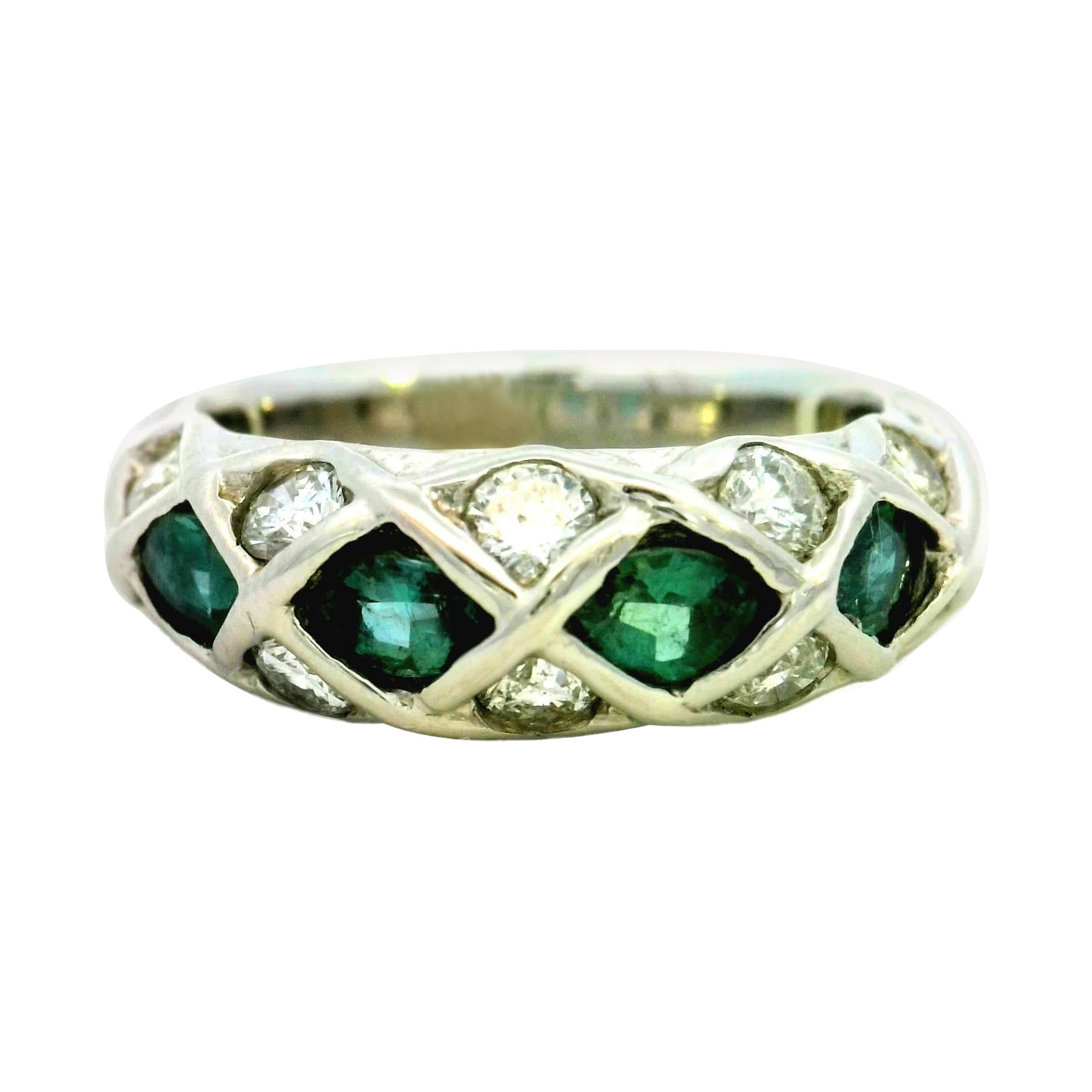 Eleganter Ring mit Smaragd und Diamant