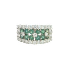 Eleganter Ring mit Smaragd und Diamant