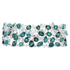 Elegant Emerald Bracelet