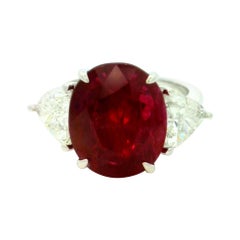 Stunning Ruby and Diamond Ring