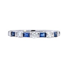 Elegant Sapphire and Diamond Ring