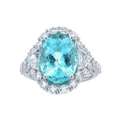Elegant Aquamarine Diamond Ring
