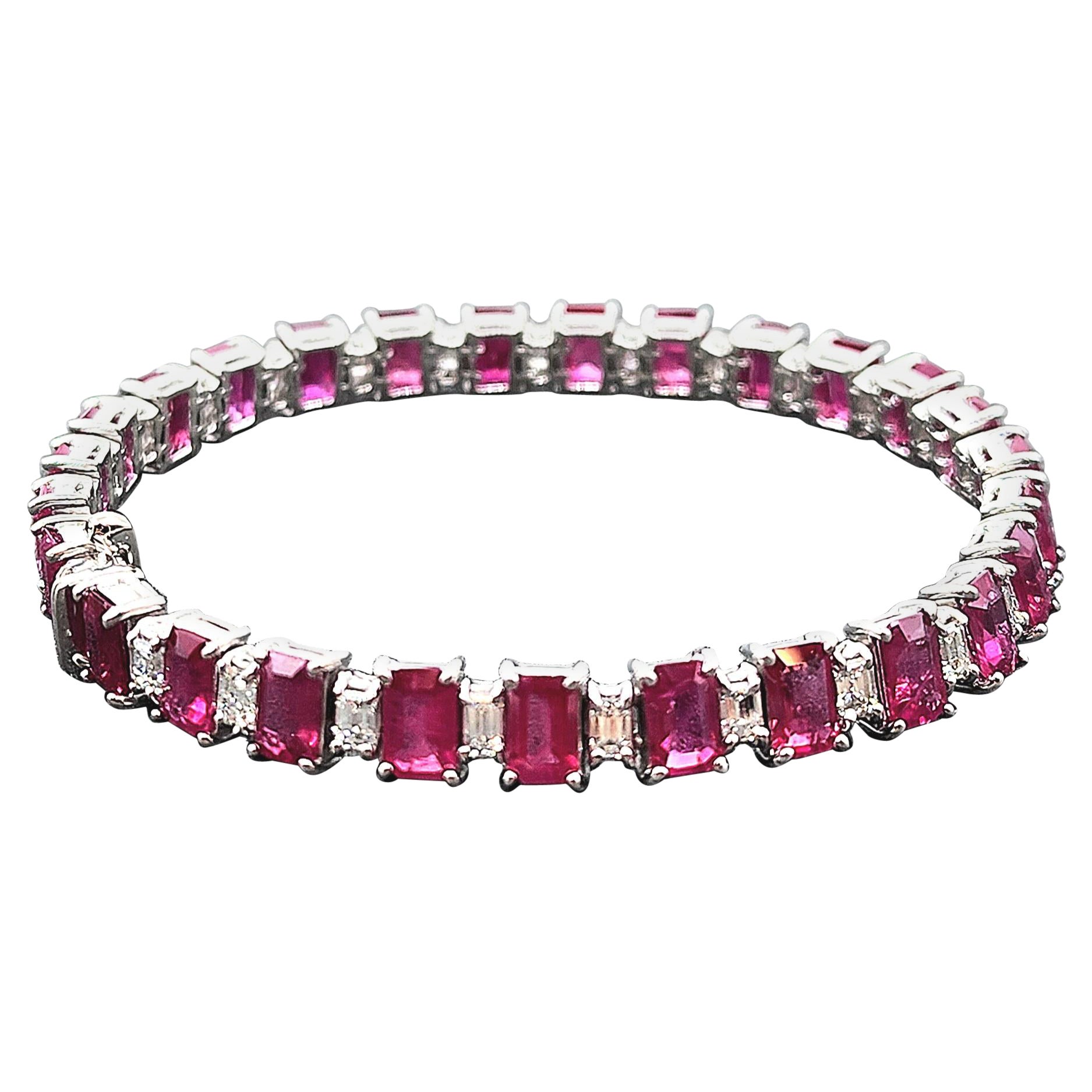 18.95 ct Natürlicher Burma-Rubin & Diamant-Armband