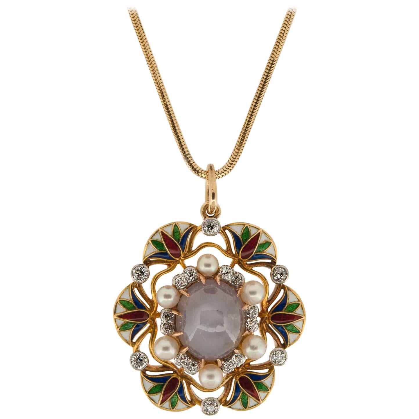 1930s 12.00 Carat Star Sapphire, Diamond, Enamel and Pearl Pendant For Sale