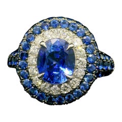 Incredibile! Anello aureola con zaffiro blu!