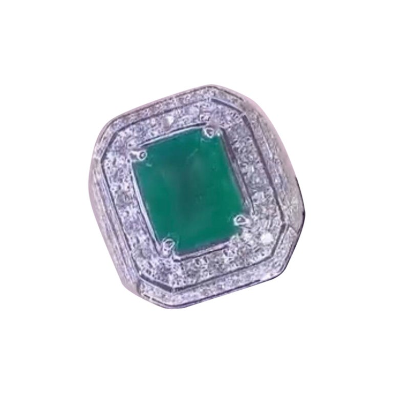 Esmeralda zambiana de 7,00 quilates certificada por AIG Diamantes de 2,30 quilates Anillo de oro de 18 quilates