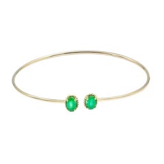 Modern Yellow Gold Emerald Bracelet  For Her