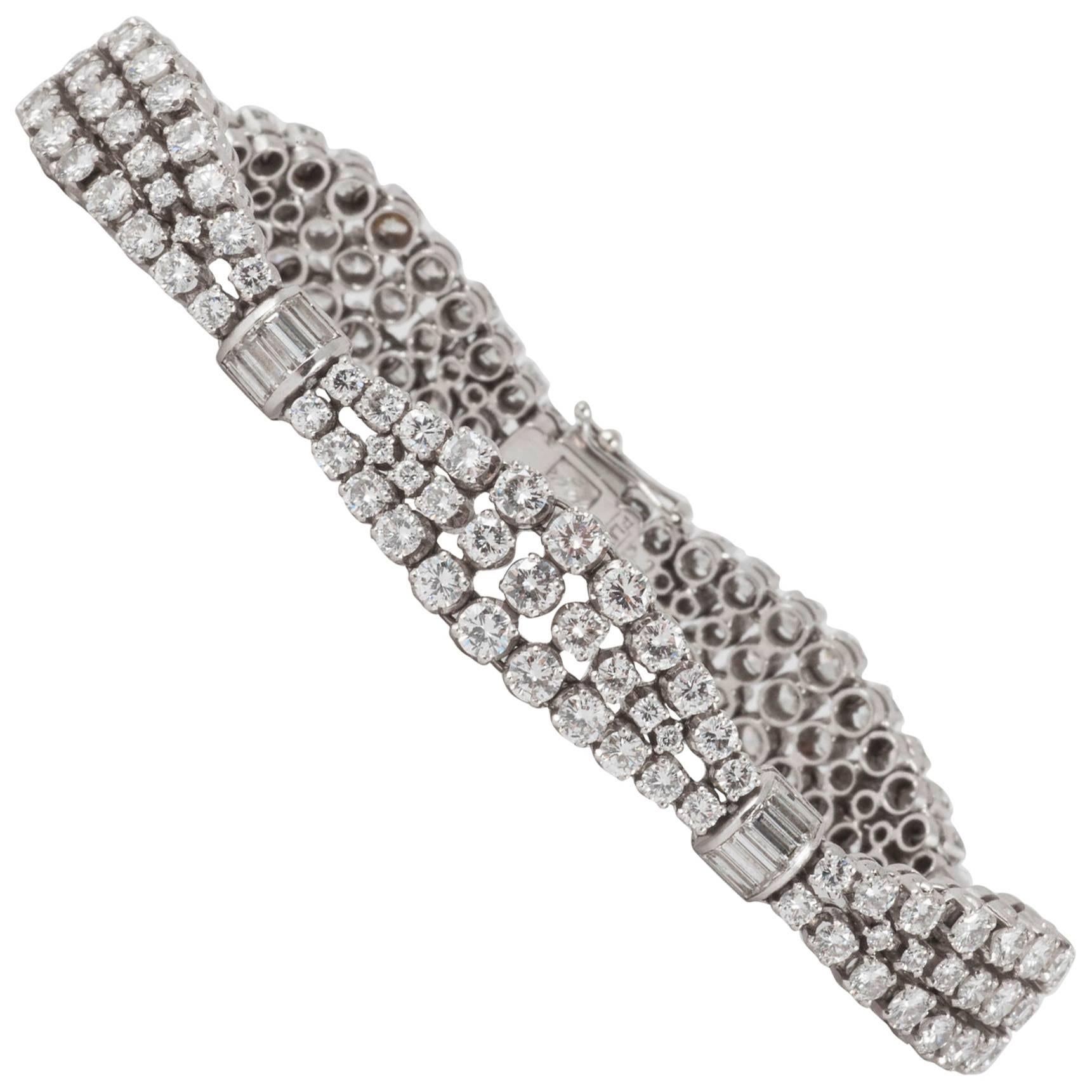 Gabuglio Brilliant and Baguette Diamond Platinum Bracelet circa 1950