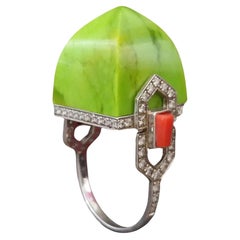 Estilo Art Déco  Anillo de cóctel de oro de 14 quilates con diamantes y pirámide de turquesa verde de 31 quilates