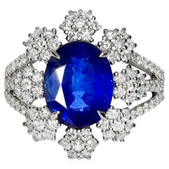 Anillo de compromiso Zafiro Azul Real Lotus 18K 4,20 ct
