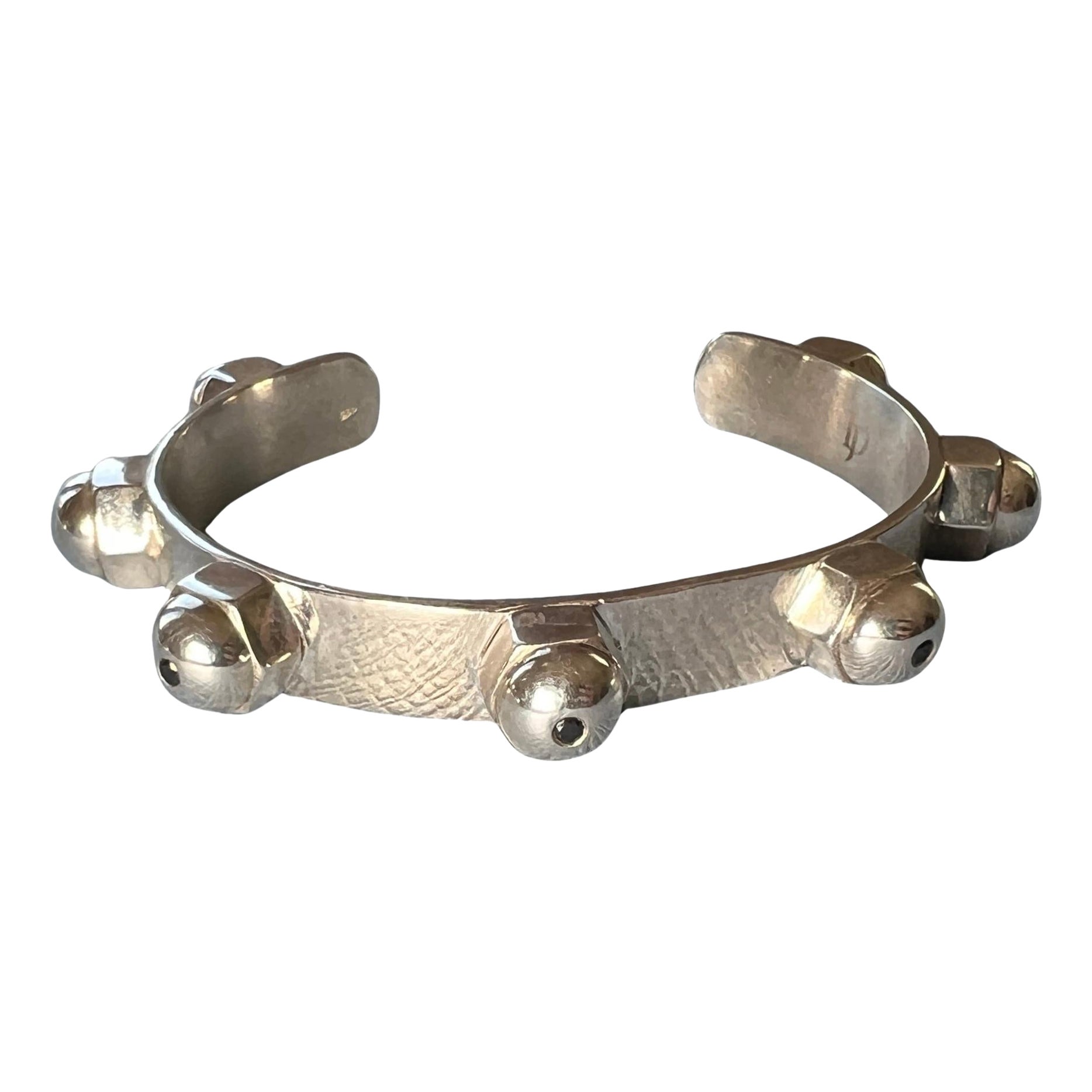 Bracciale con borchia in argento con gemme arcobaleno Chakra Diamante in vendita