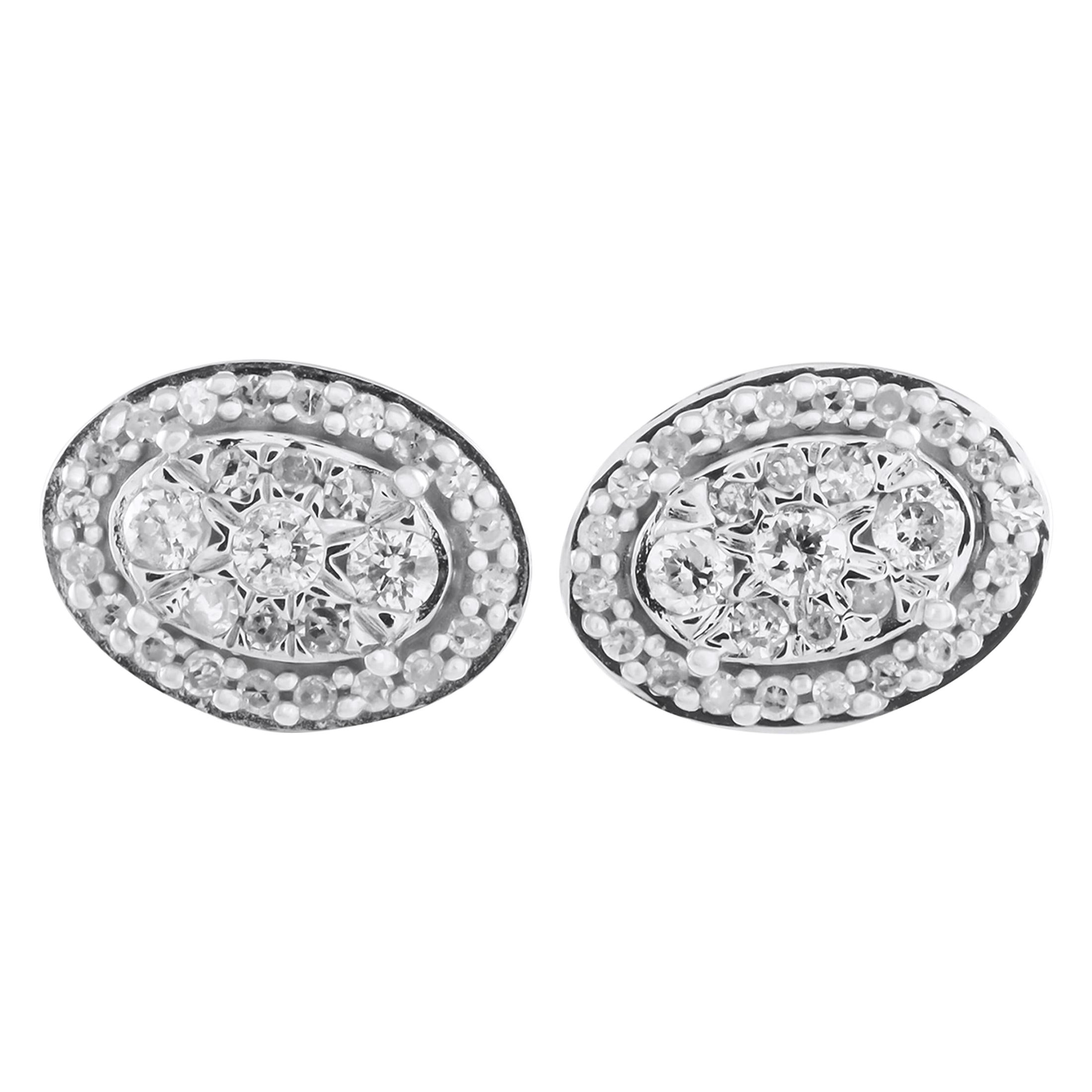 10K White Gold 0.25ct Diamond Earrings For Sale