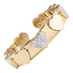 18K Yellow Gold 0.75ct Diamond Heart Shape Pave Bangle Bracelet