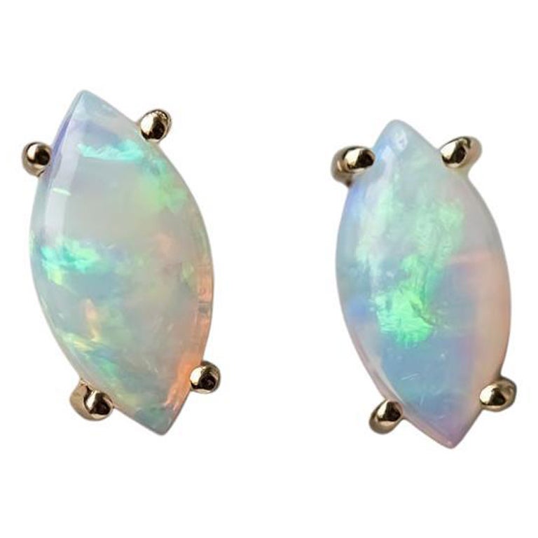 Pendientes delicados de ópalo macizo australiano talla marquesa Oro amarillo de 14 quilates