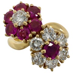 Raro Anillo Vintage Van Cleef & Arpels Rubí y Diamante Flor Fleurette Oro 18k
