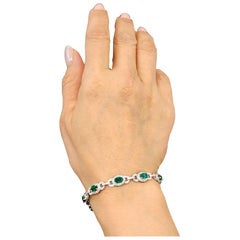 Bracelet d'émeraudes naturelles et de diamants de 7.06 ct