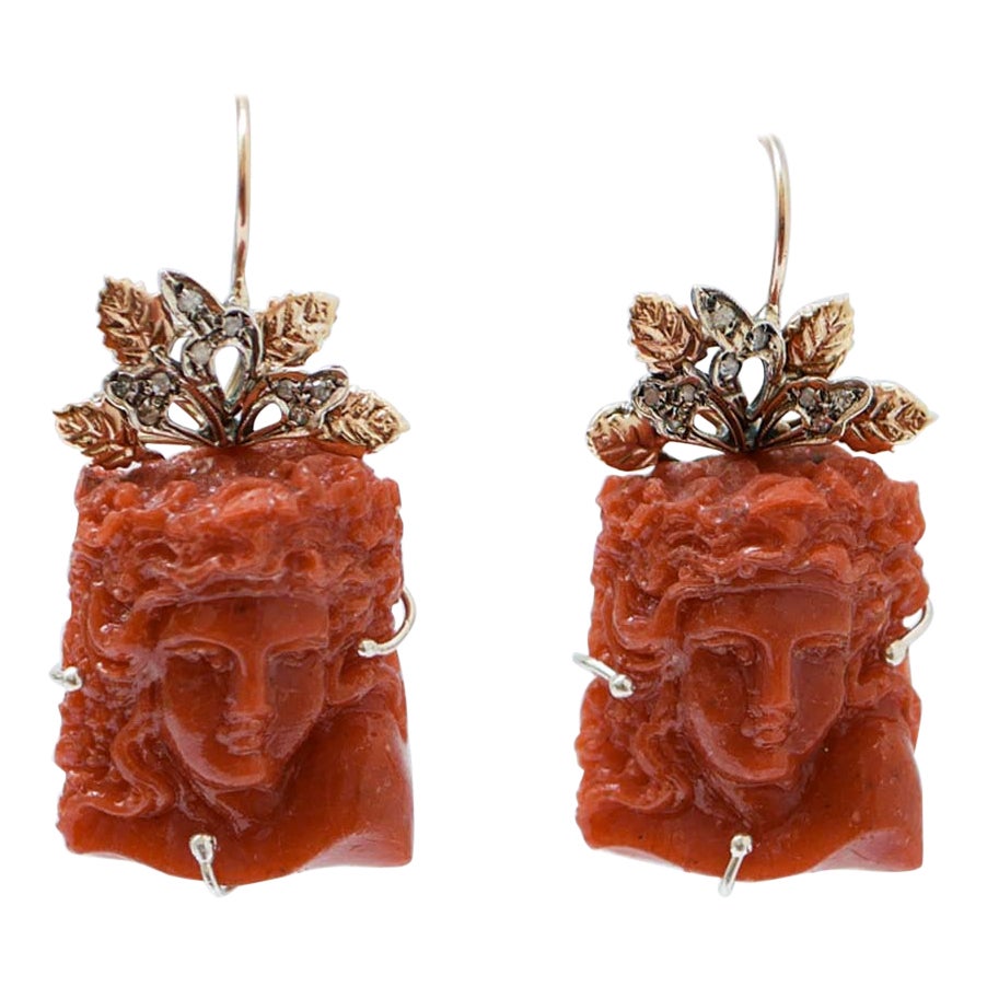 Pendientes de Coral, Diamantes, Oro Rosa y Plata.