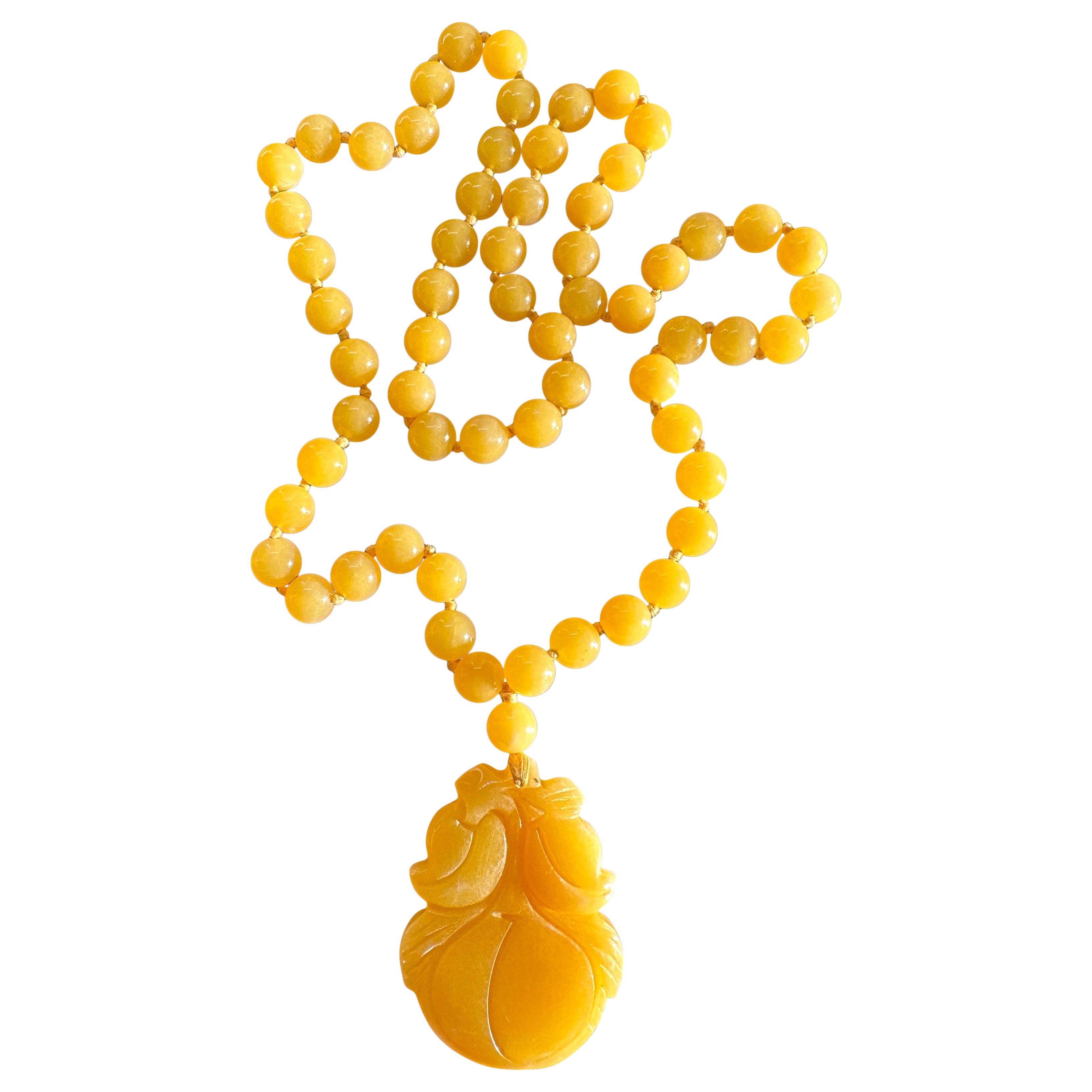 Art Deco Yellow Jade Carved Fruit Pendant Necklace 29 Inches 10mm Jade Beads