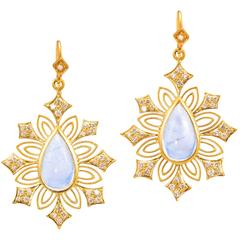 Rainbow Moonstone Pears .61 Carats Diamonds Gold Earrings 8