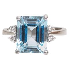 1940s Five Emerald-Cut Aquamarine and Diamond Ring