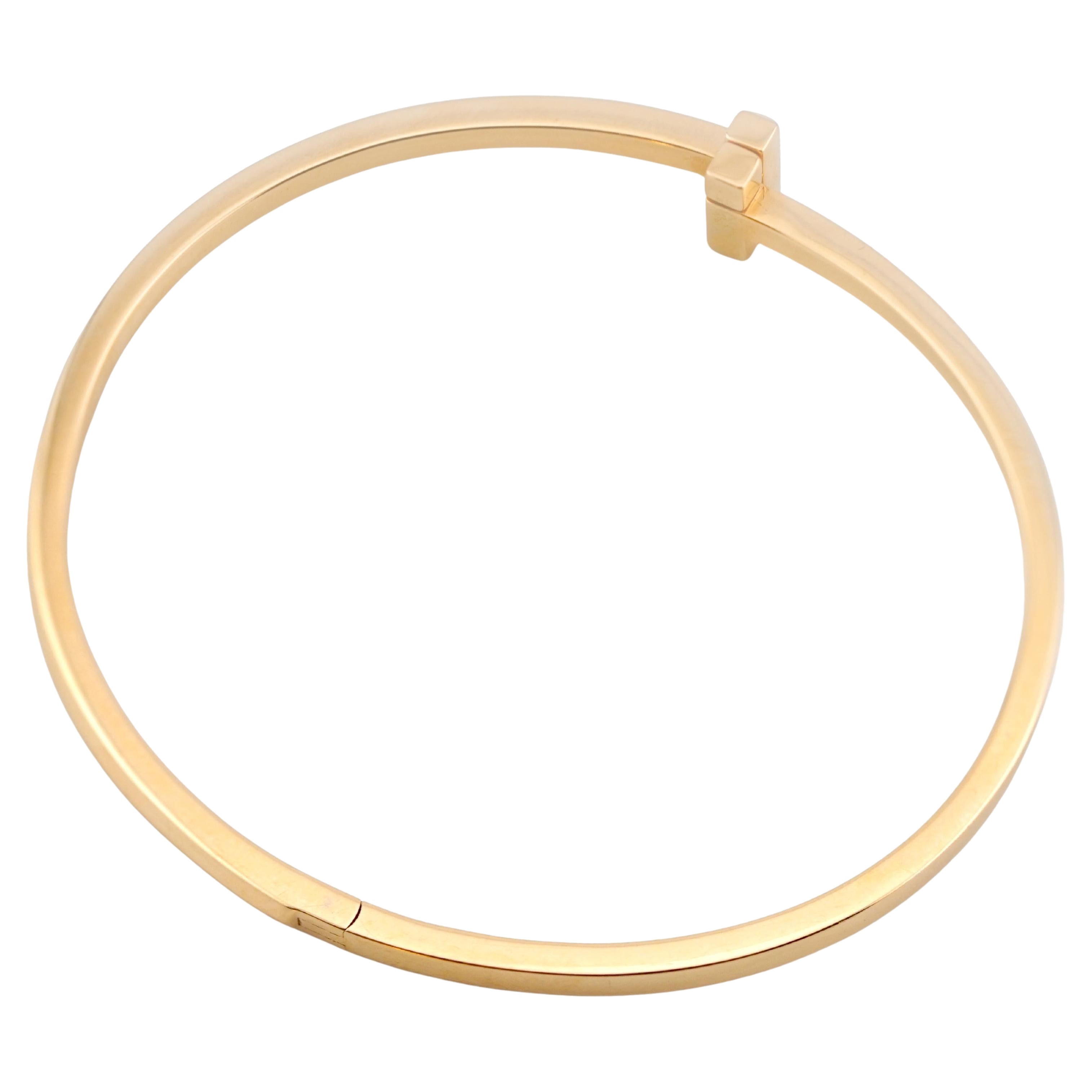 Tiffany & Co. T Collection 18K Yellow Gold Bangle Bracelet  Excellent Condition For Sale