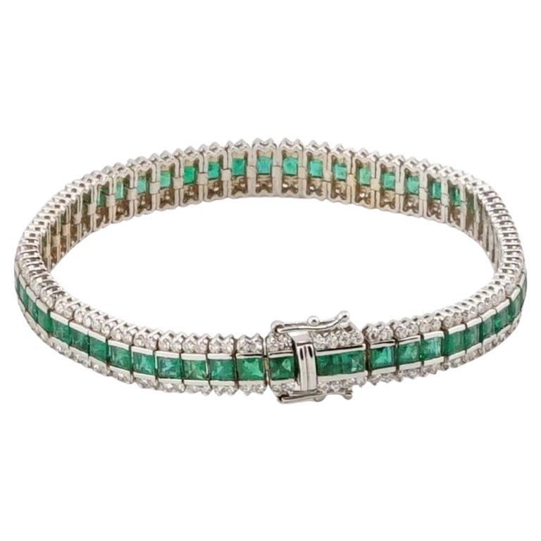 6 Carat Round Diamonds 10 Carat Green Emeralds 18K White Gold Tennis Bracelet