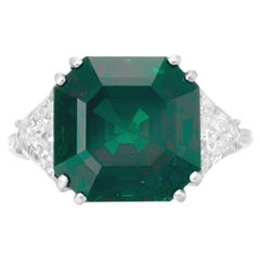 GIA-zertifizierter 5.70 Karat grüner Smaragd-Diamantring