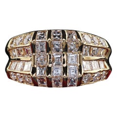 Vintage Estate 18K Yellow Gold Carre and Round Cut Diamond Cocktail Ring
