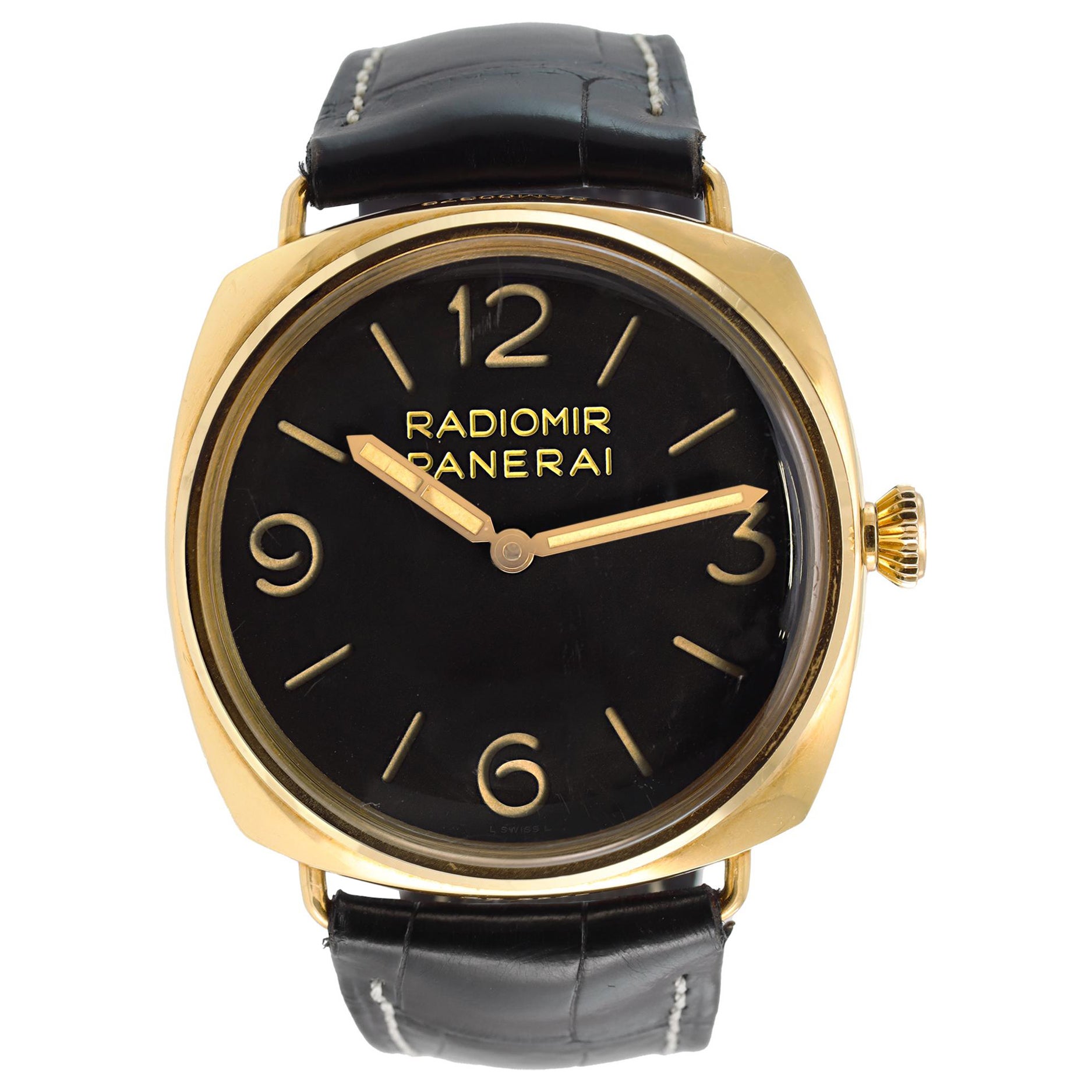 Does Panerai make gold watches?