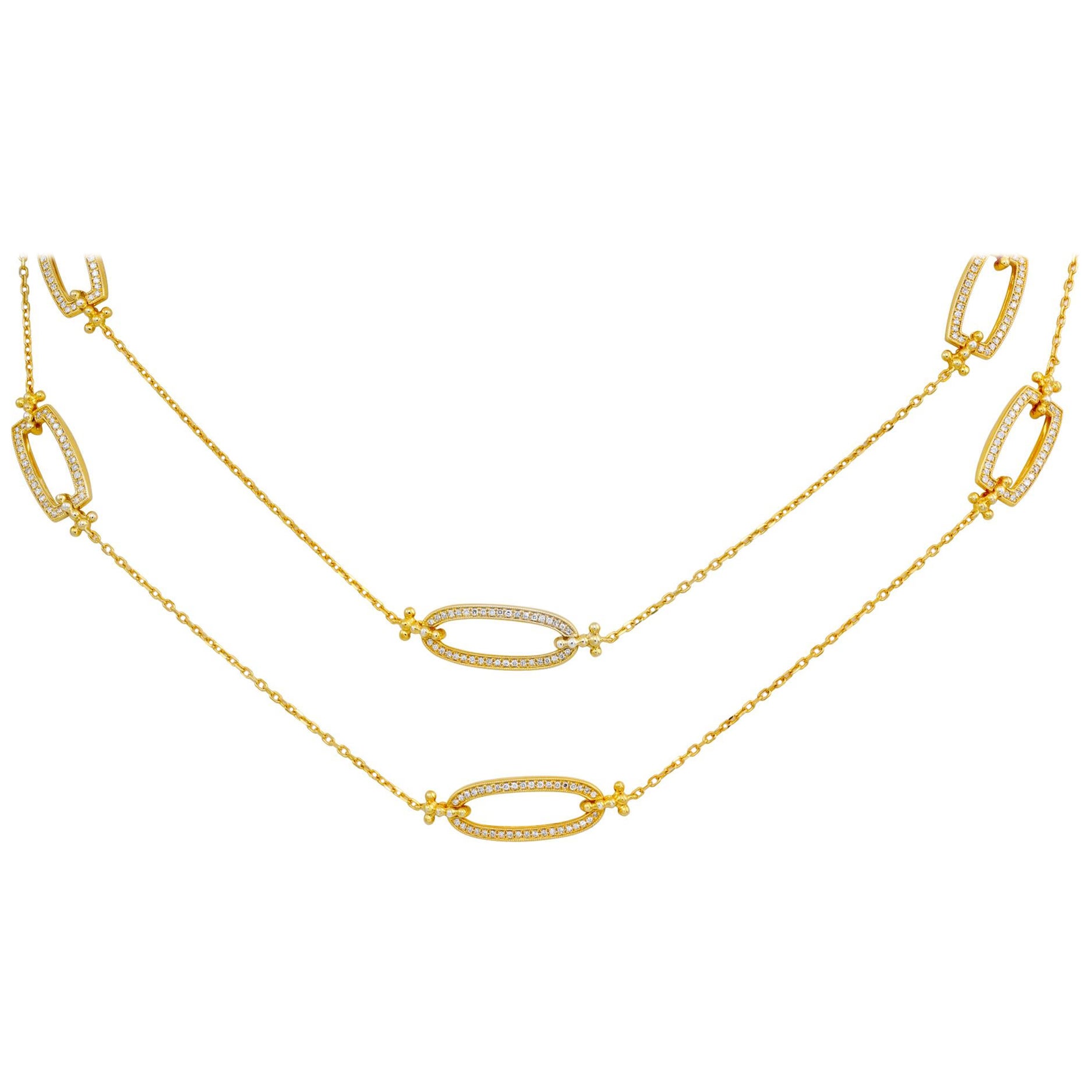 Collier en or blanc avec huit diamants en serti clos en vente