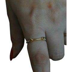 Anillo en forma de corazón de oro macizo de 14 quilates Diamante natural Delicado Anillo en forma de corazón Regalo de boda.