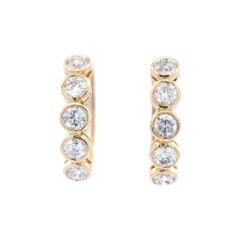 Alexander Beverly Hills 3.26 Karat Diamant-Creolen aus Gelbgold mit Lünettenfassung