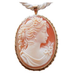Camafeo, Broche / Colgante de Oro Rosa.