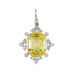 Gelber Ceylon-Saphir und Diamant-Anhänger, um 1910.