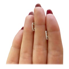 Orecchino Huggie con diamante in oro bianco Orecchino con diamante a cerchio piccolo da 12 mm
