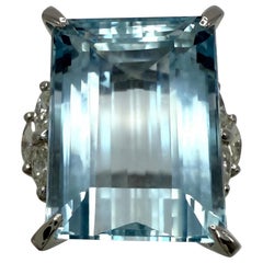 10.06ct Vivid Diamonds Aigue-marine et diamant Bague de cocktail en platine