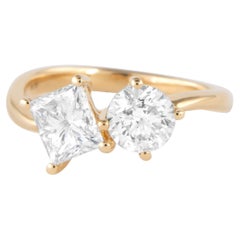 Alexander Beverly Hills 1.86ct Princess & Round Diamond Toi Et Moi Ring 18k