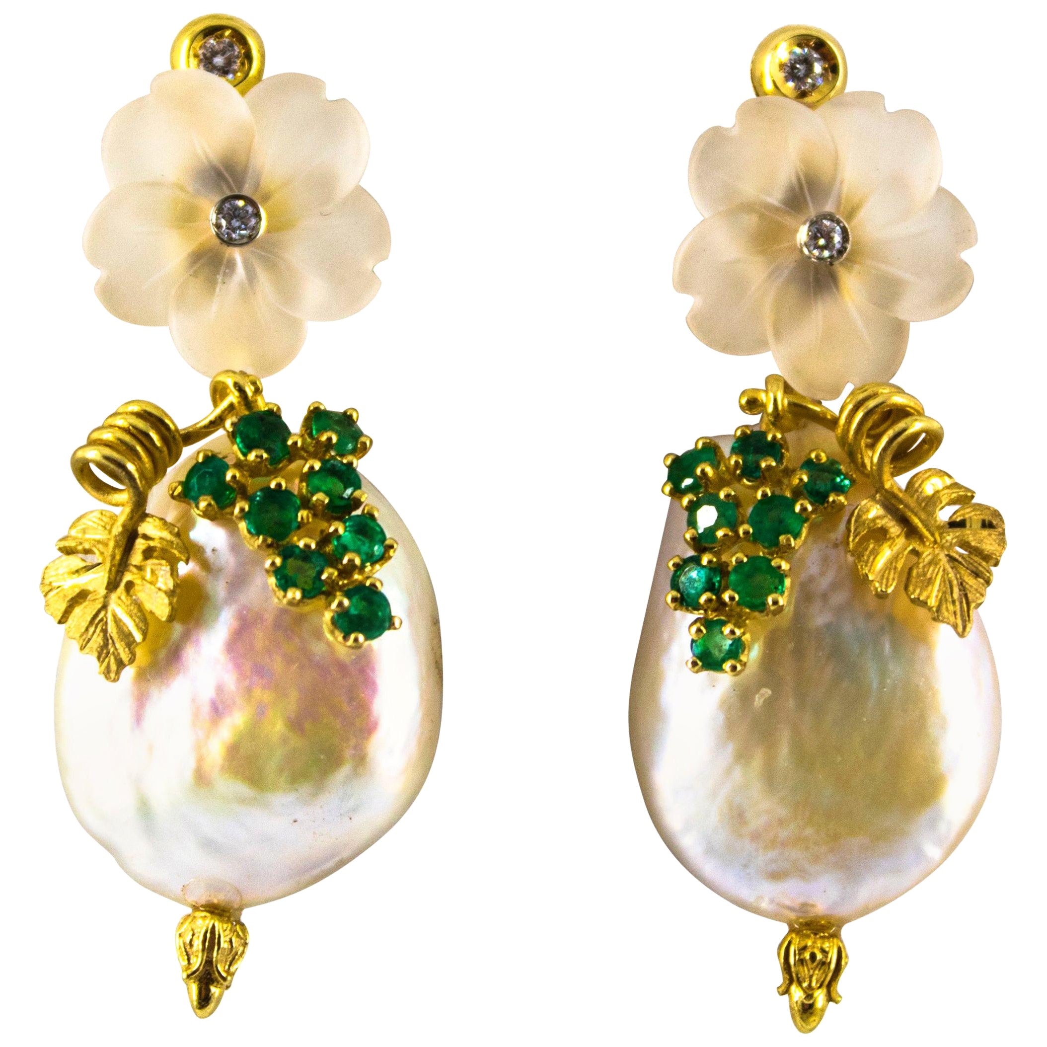 1.02 Carat Emerald White Diamond Rock Crystal Pearl Yellow Gold Stud Earrings