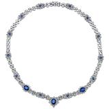 Halskette aus Platin mit blauem blauen Saphir und Diamant