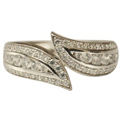 Diamantring mit Blättern aus 14k massivem Gold (zertifiziert)