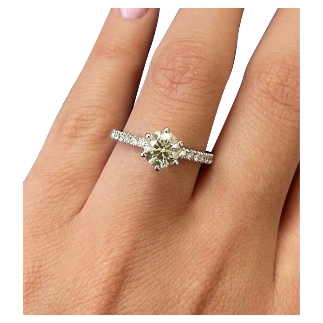 The solitaire diamong ring