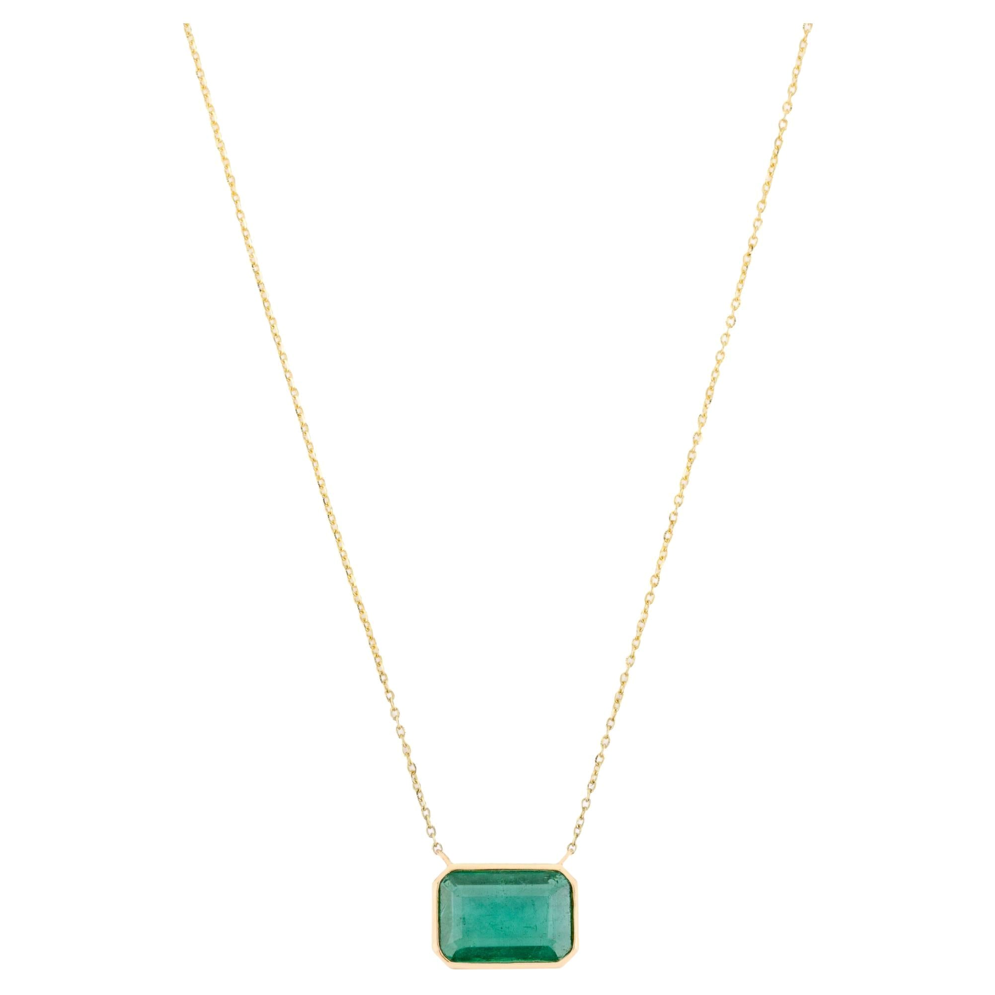 Collier solitaire en or jaune massif 14 carats avec émeraude taille octogonale de 3,08 carats
