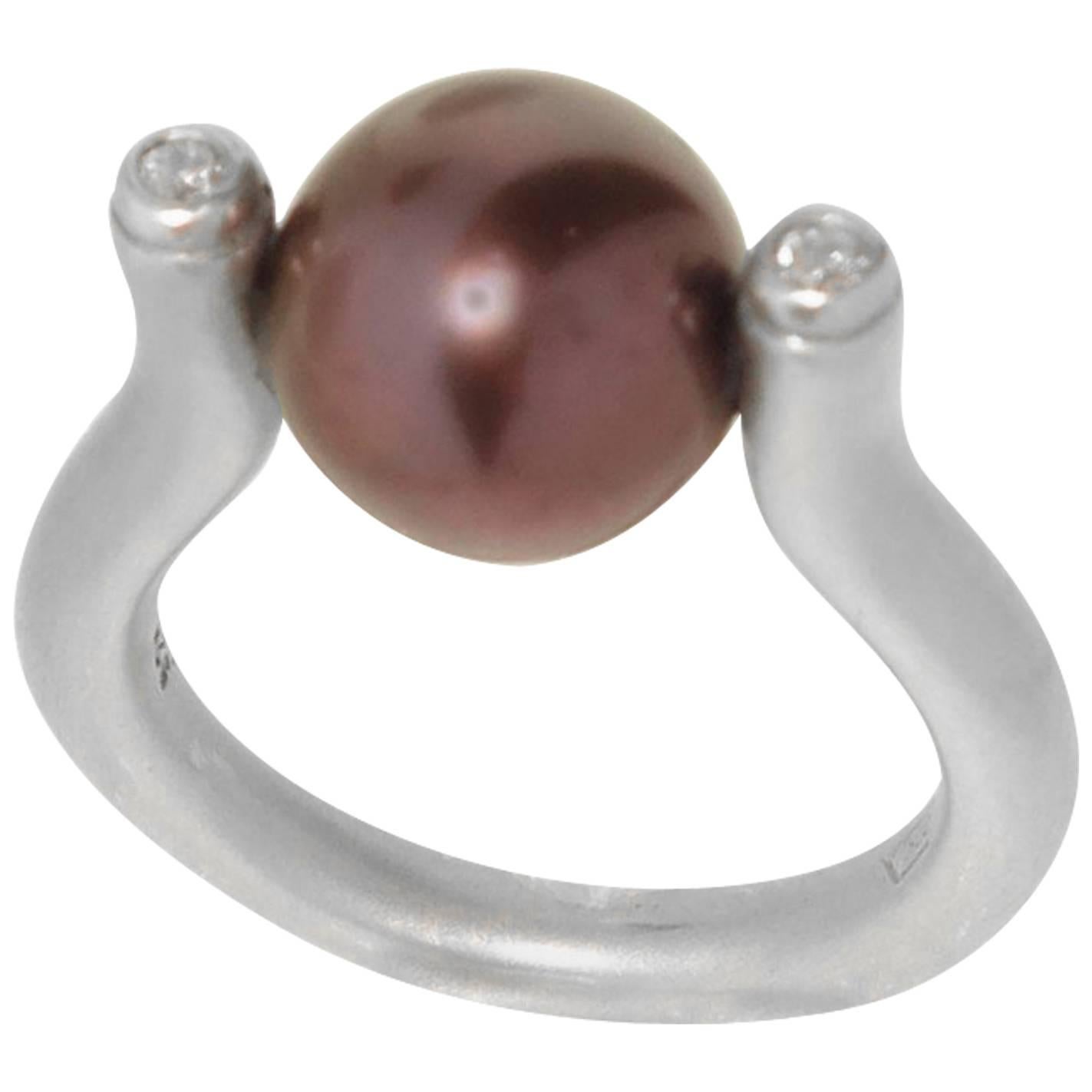 Luscious Chocolate Pearl Diamond Ring For Sale