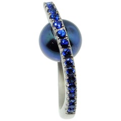 Lucious Black Pearl and Blue Sapphire Sterling Silver Ring Estate Fine Jewelry