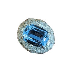 Santa Maria Aquamarin 8,91 Karat und Diamantring aus 14 Karat Weißgold