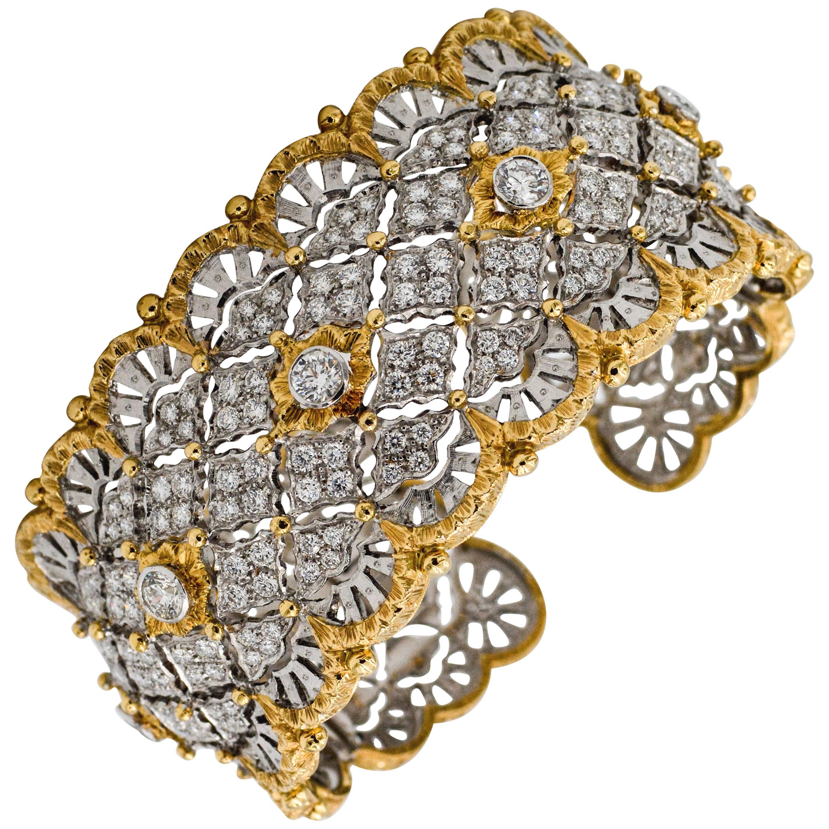 6.15 Carats Diamonds Yellow Gold Wide Hinged Cuff Bangle Bracelet 
